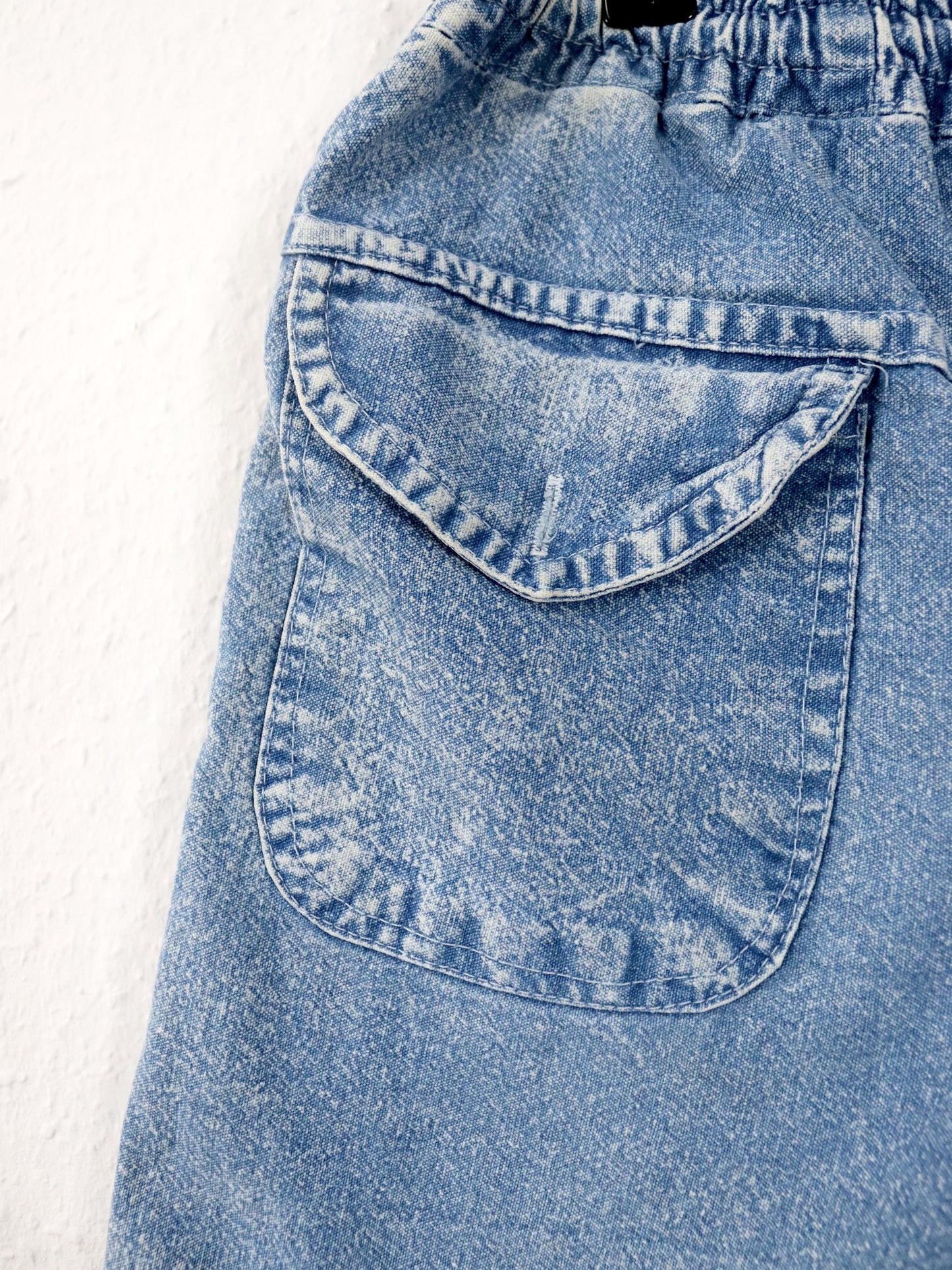Vintage 80s 90s BENETTON denim shorts stonewashed XL