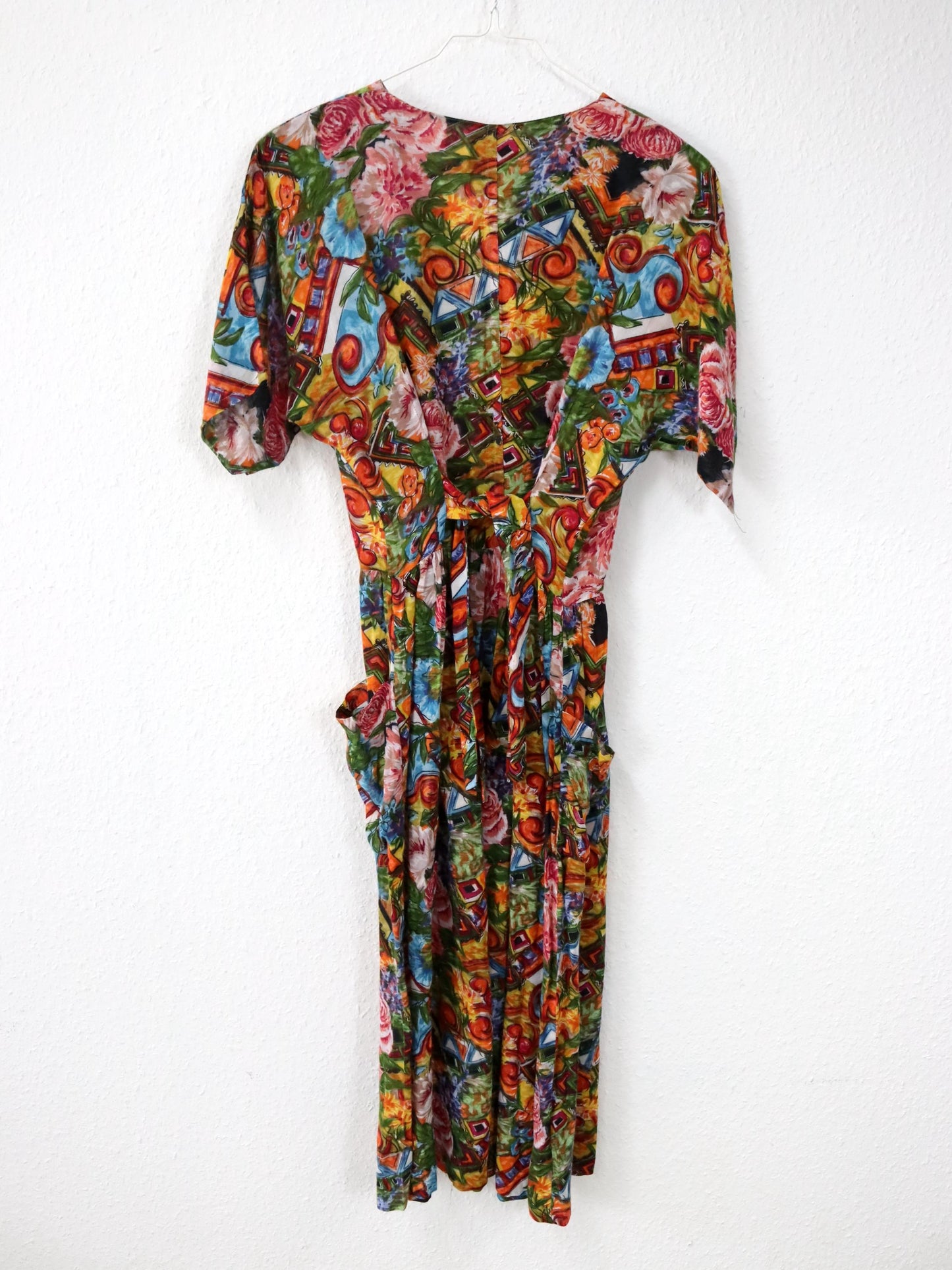Vintage 80er 90er JULIEN Midikleid Blumenmuster Knopfleiste Viskose kurzarm bunt M