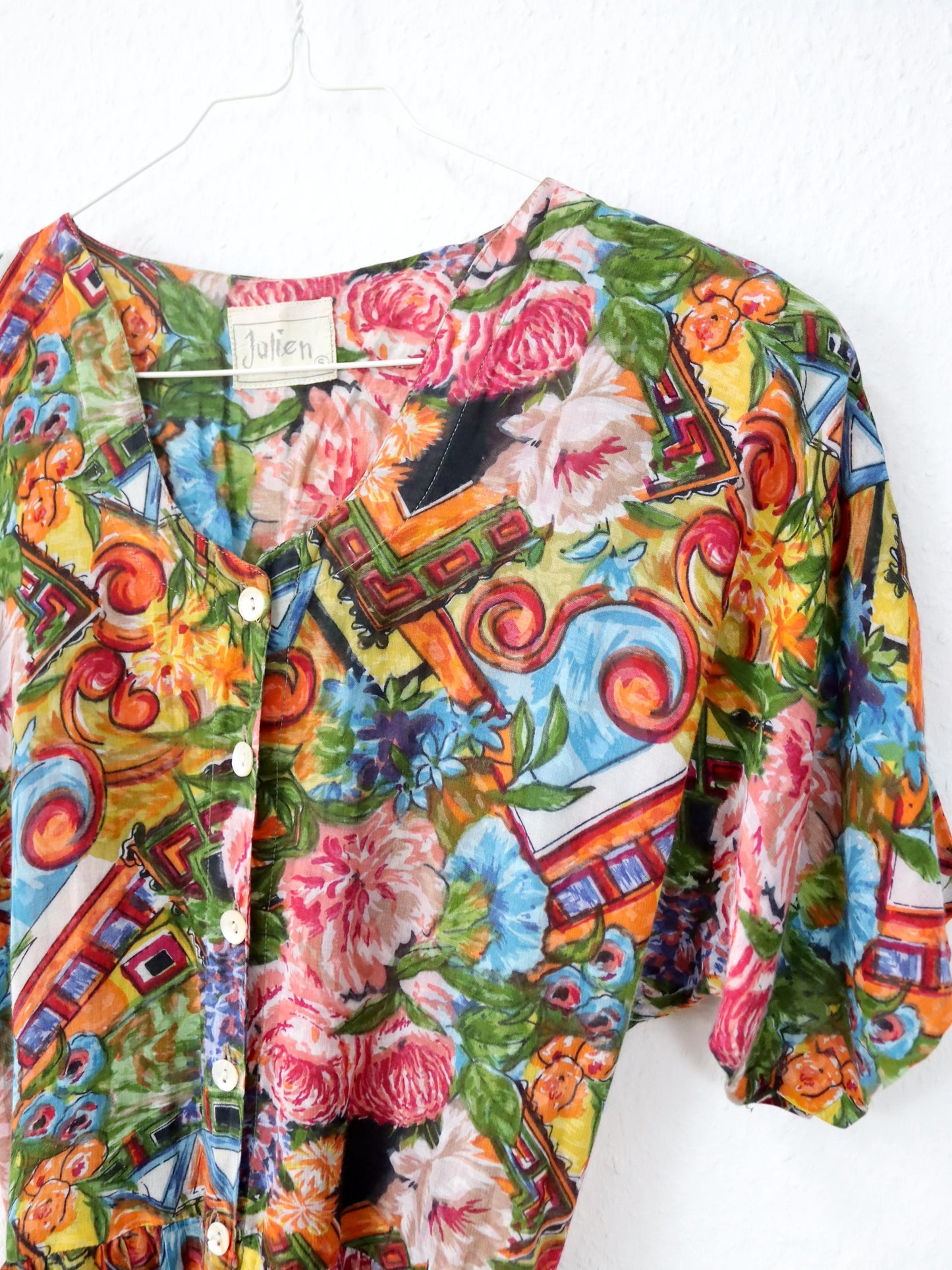 Vintage 80er 90er JULIEN Midikleid Blumenmuster Knopfleiste Viskose kurzarm bunt M