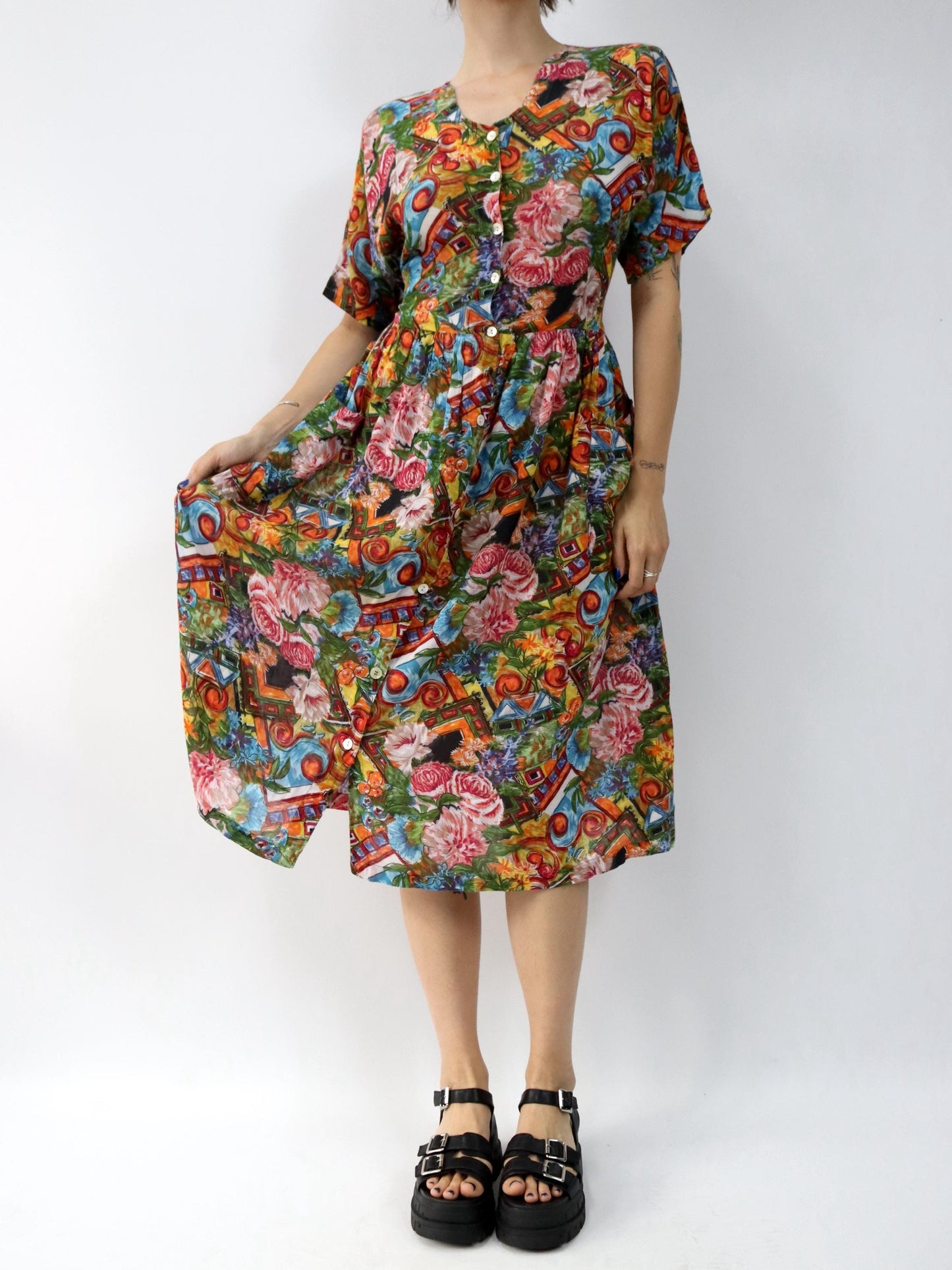 Vintage 80er 90er JULIEN Midikleid Blumenmuster Knopfleiste Viskose kurzarm bunt M