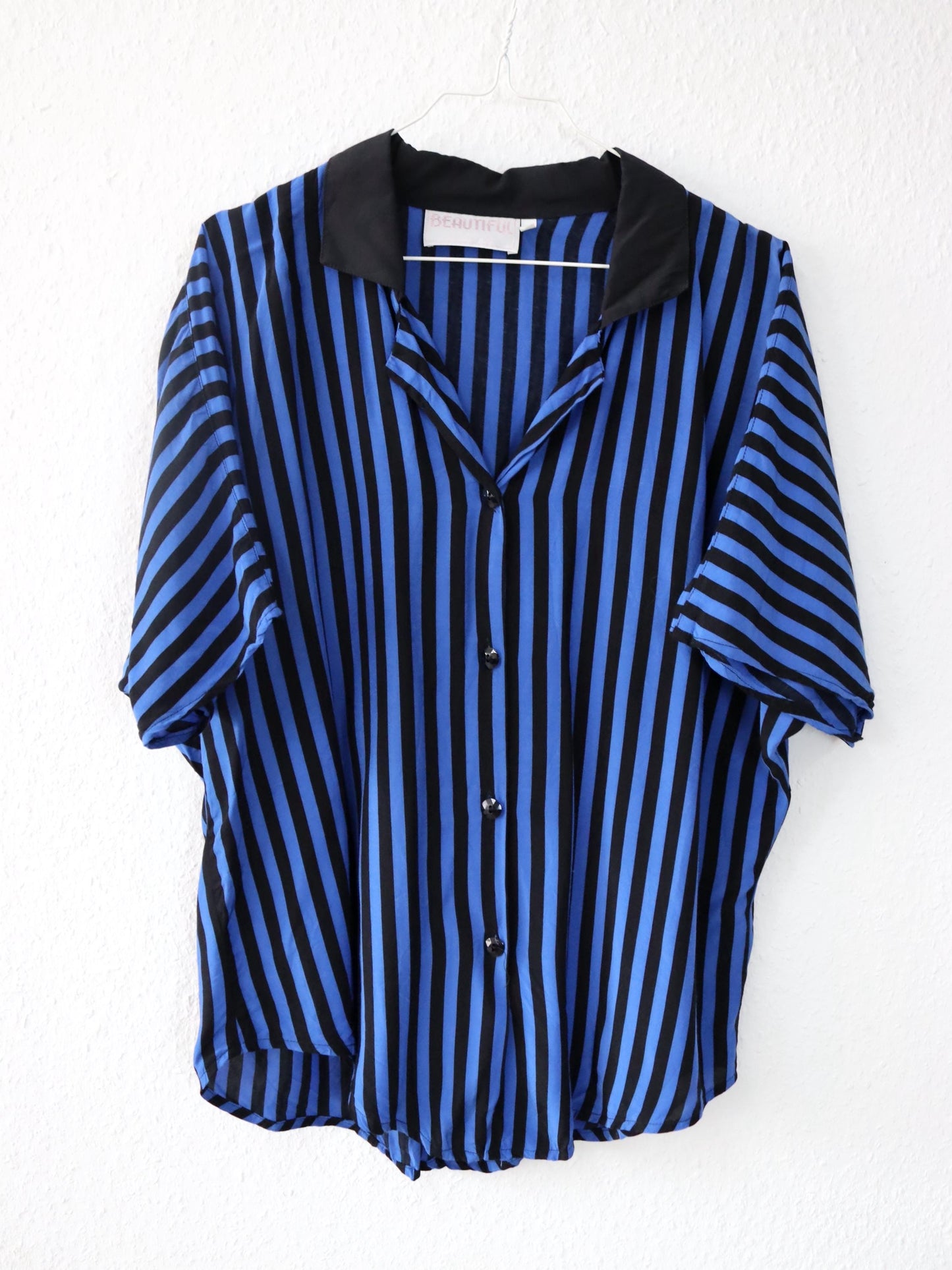 Vintage 80s 90s BEAUTIFUL blouse viscose short sleeve striped black blue L