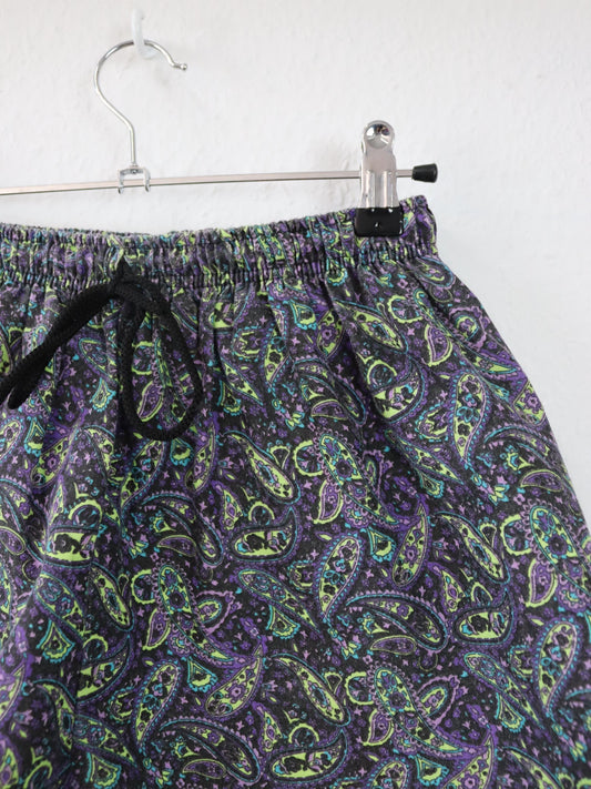 Vintage 80er 90er Badeshorts Paisleymuster lila kurze Hose S M 48
