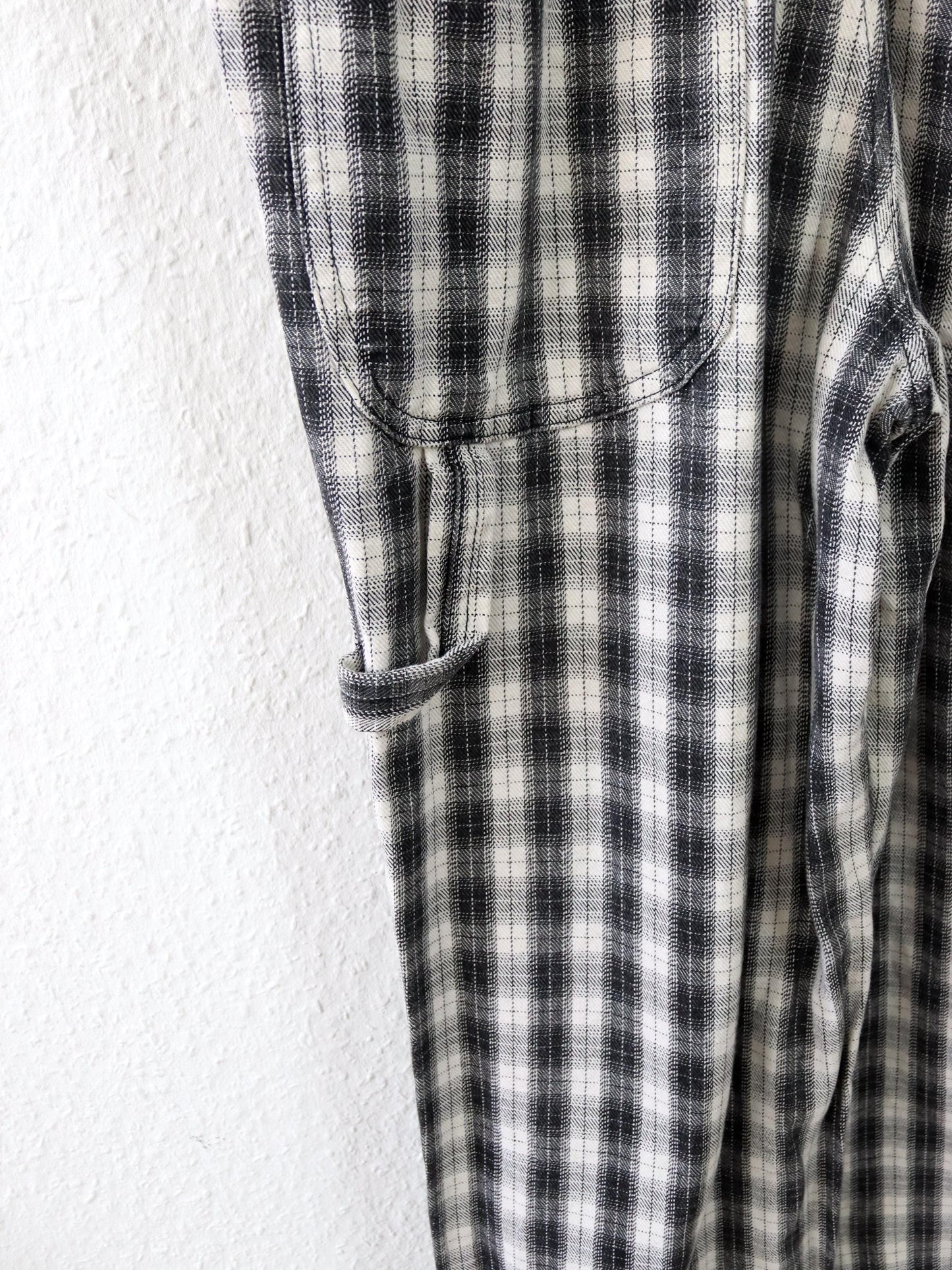 Vintage 80er 90er XCAPE Latzhose Overall kariert schwarz weiß 38
