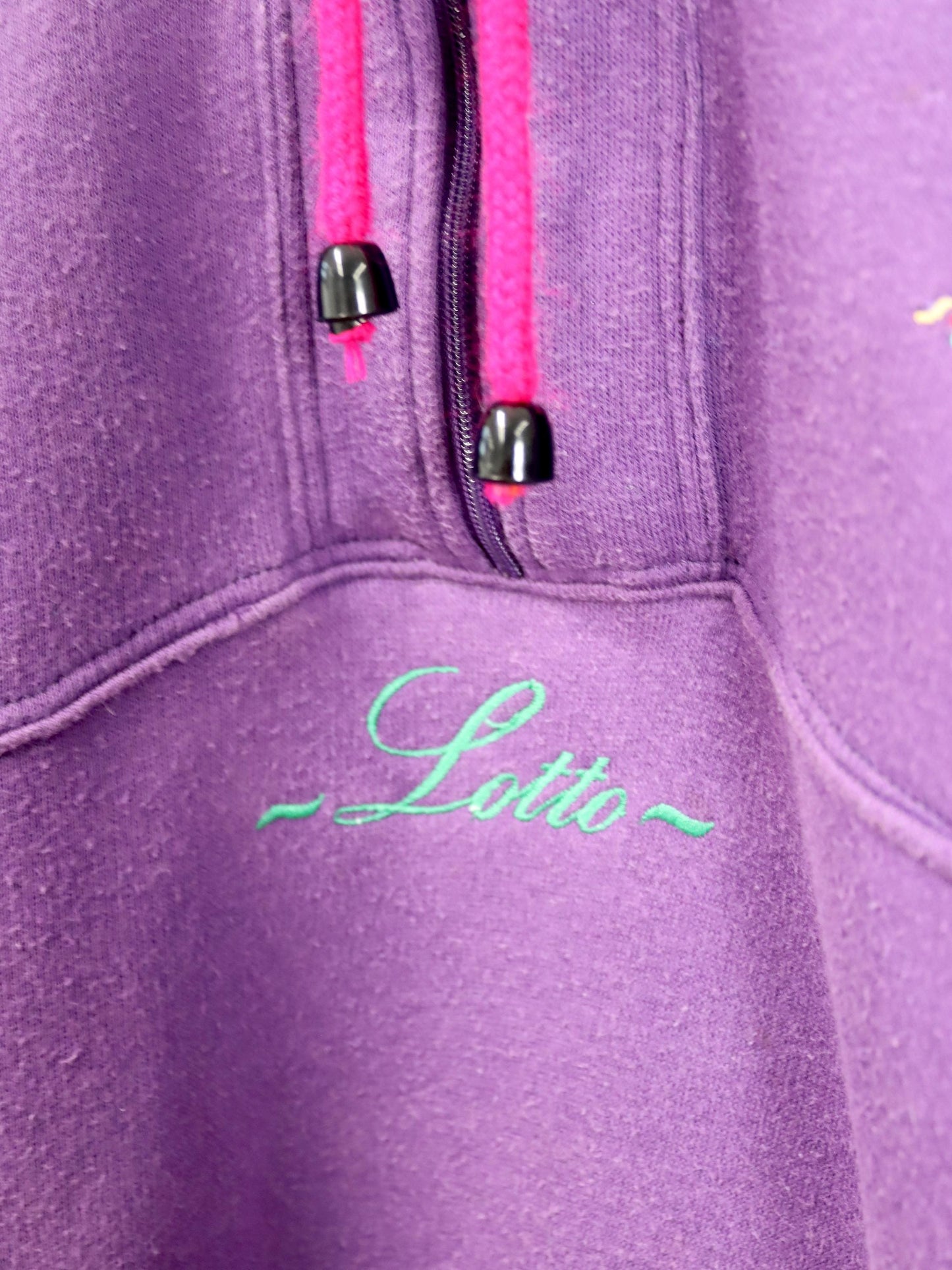 Vintage 80er 90er LOTTO Sweatshirt Pullover Stickerei Stehkragen lila grün 46 S