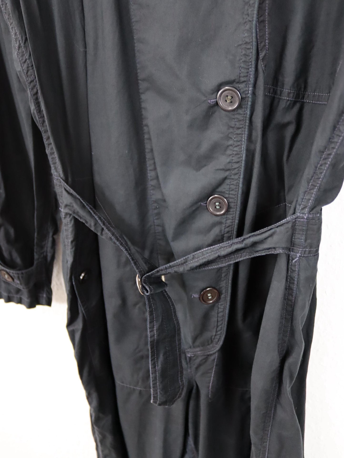 Vintage 80er 90er Overall Einteiler mit Gürtel schwarz lang Knopfleiste Schulterpolster M