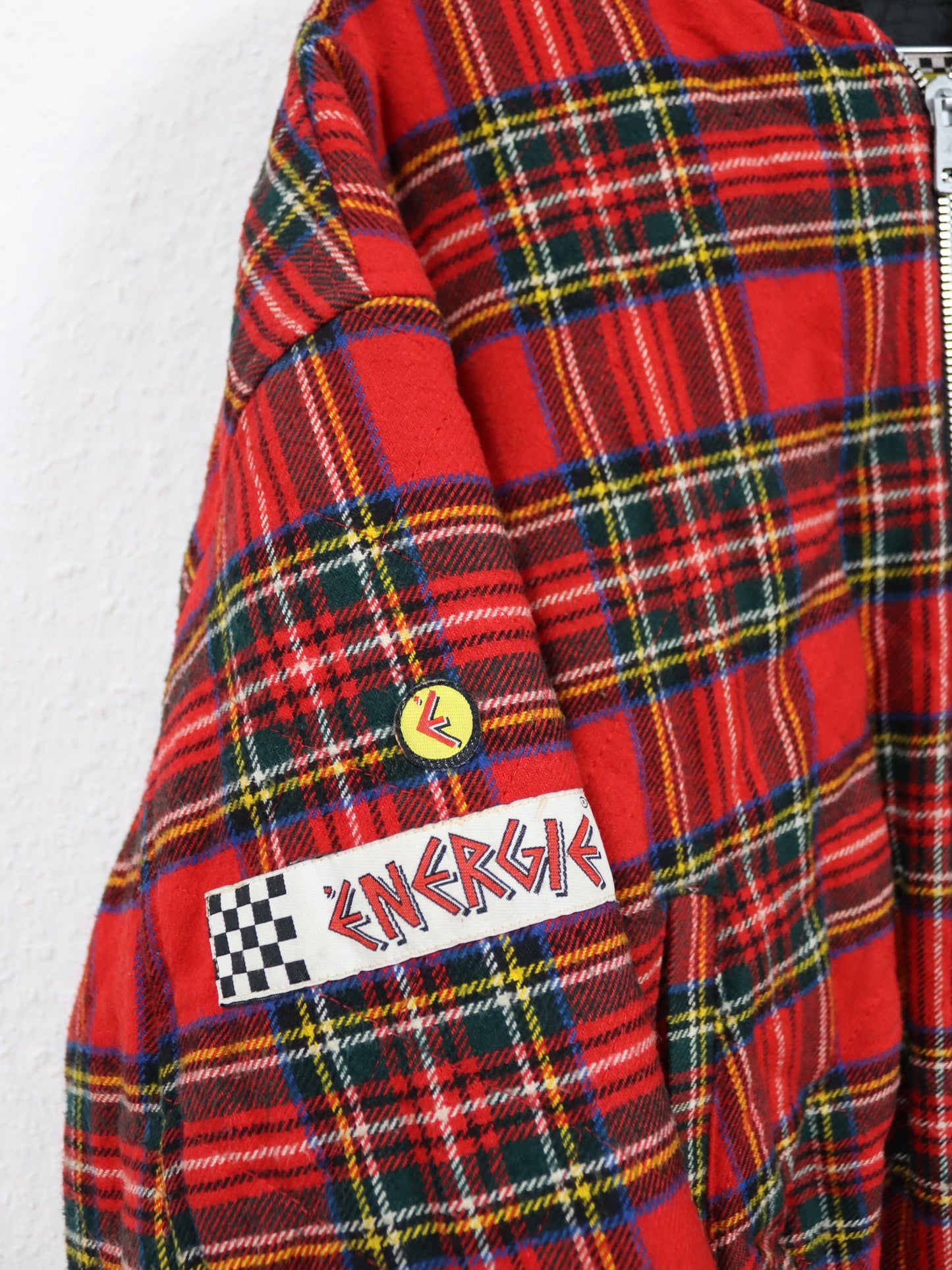 Vintage 80er 90er ENERGIE Bomberjacke Wendejacke kariert schwarz rot M