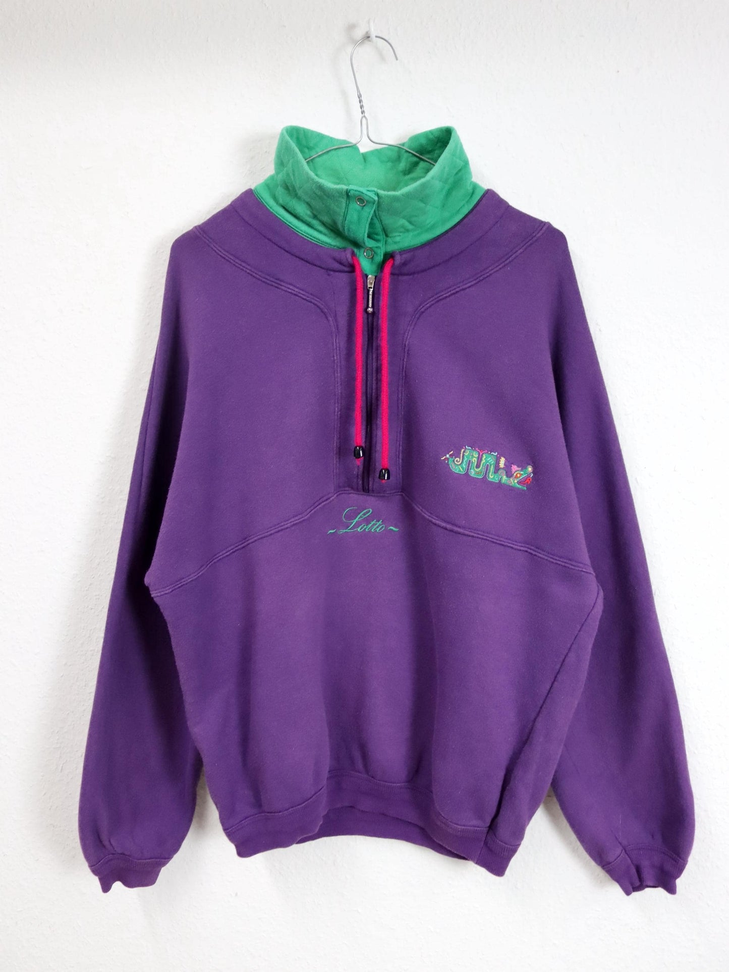 Vintage 80er 90er LOTTO Sweatshirt Pullover Stickerei Stehkragen lila grün 46 S