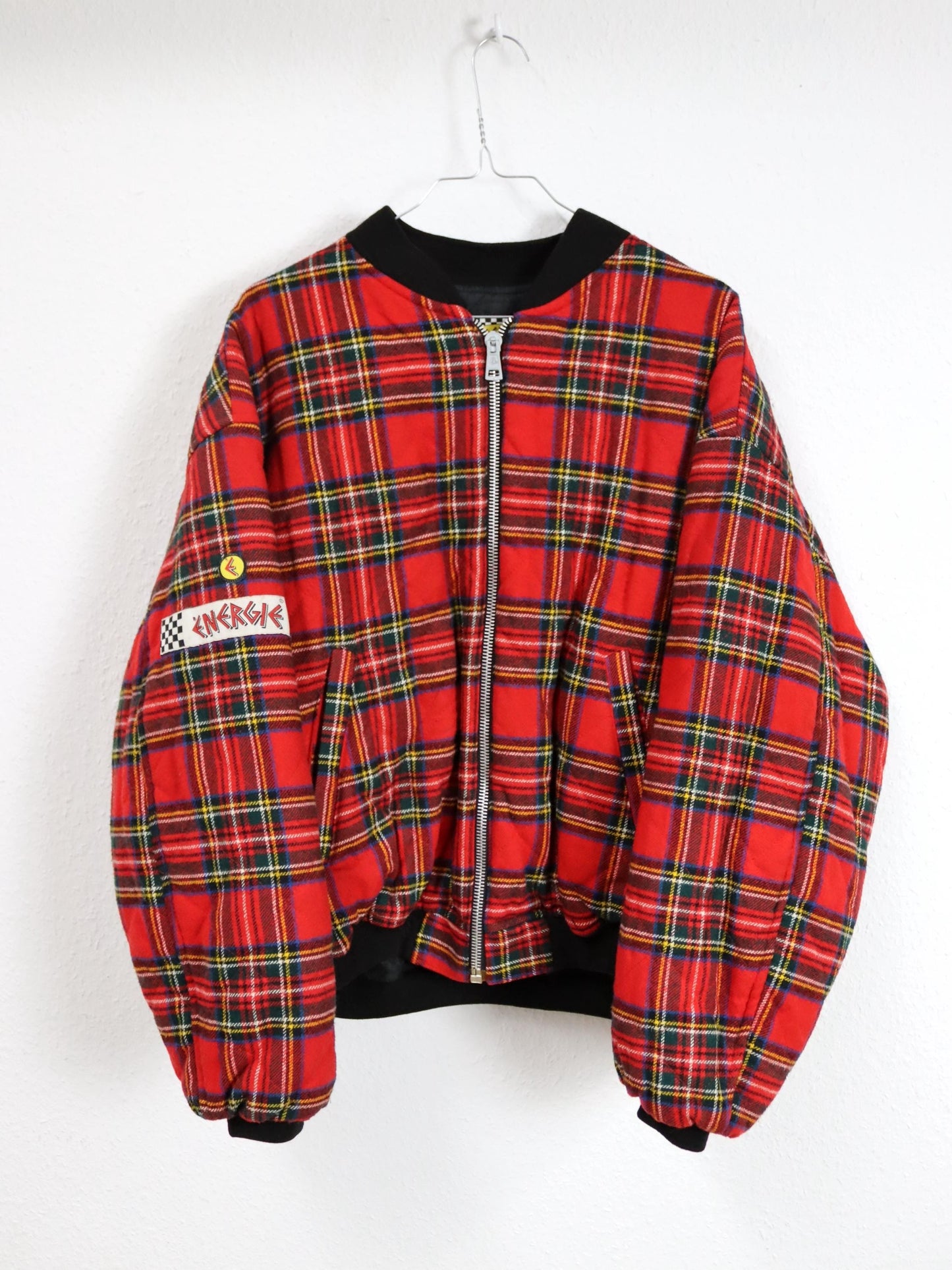 Vintage 80er 90er ENERGIE Bomberjacke Wendejacke kariert schwarz rot M