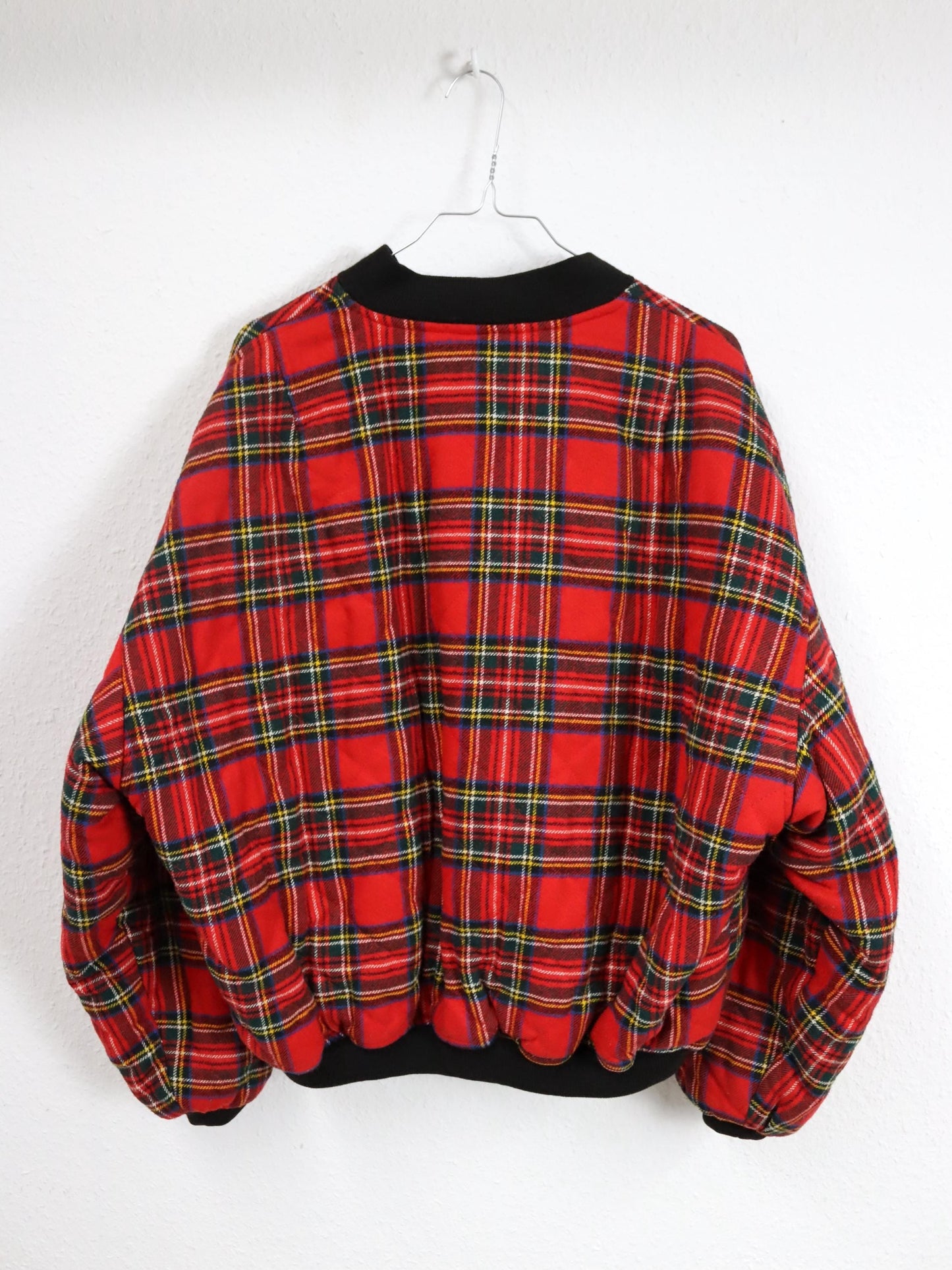 Vintage 80er 90er ENERGIE Bomberjacke Wendejacke kariert schwarz rot M