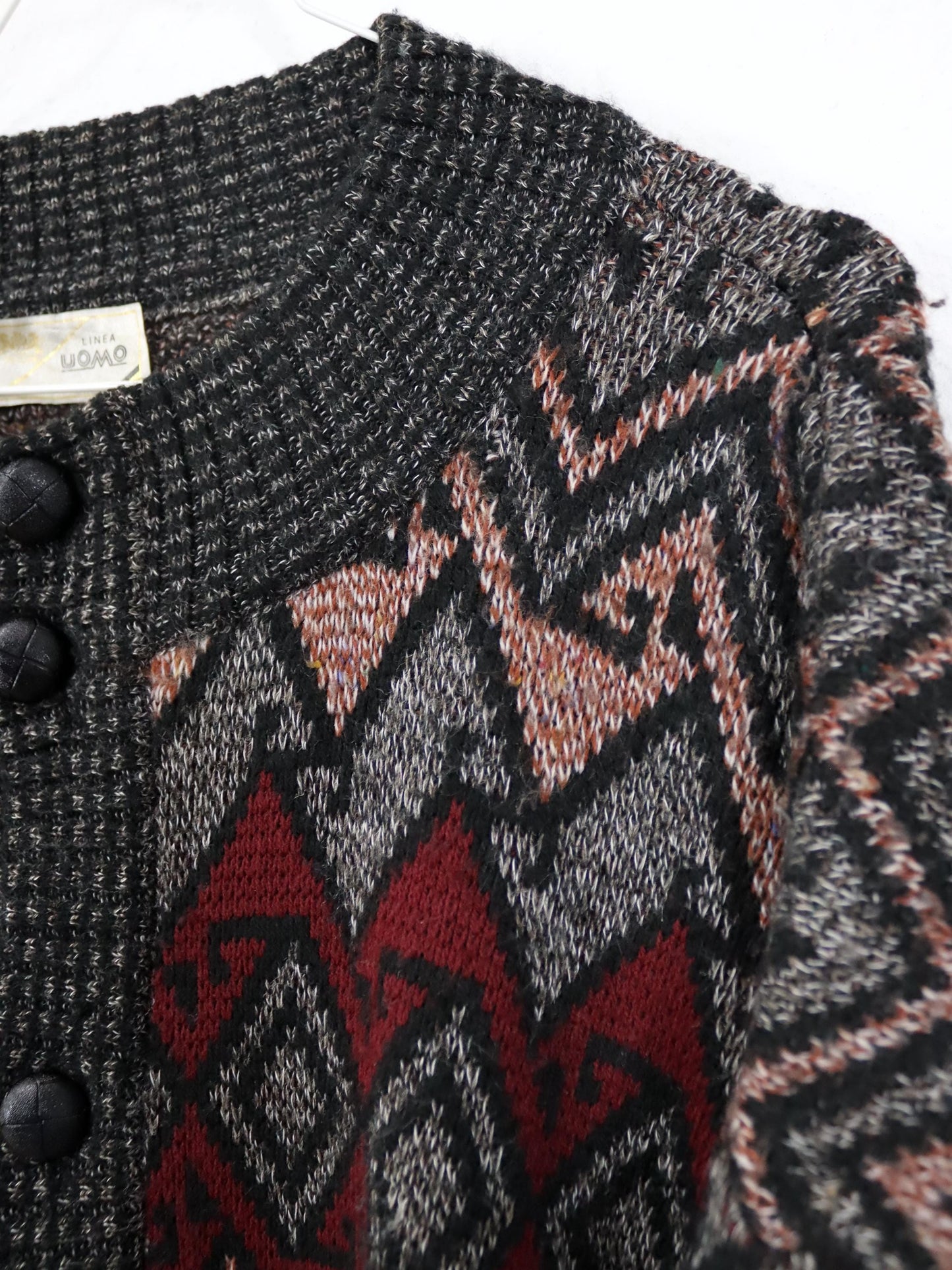 Vintage 80er 90er UOMO Wollcardigan Strickjacke gemustert grau rot Knopfleiste 52 L