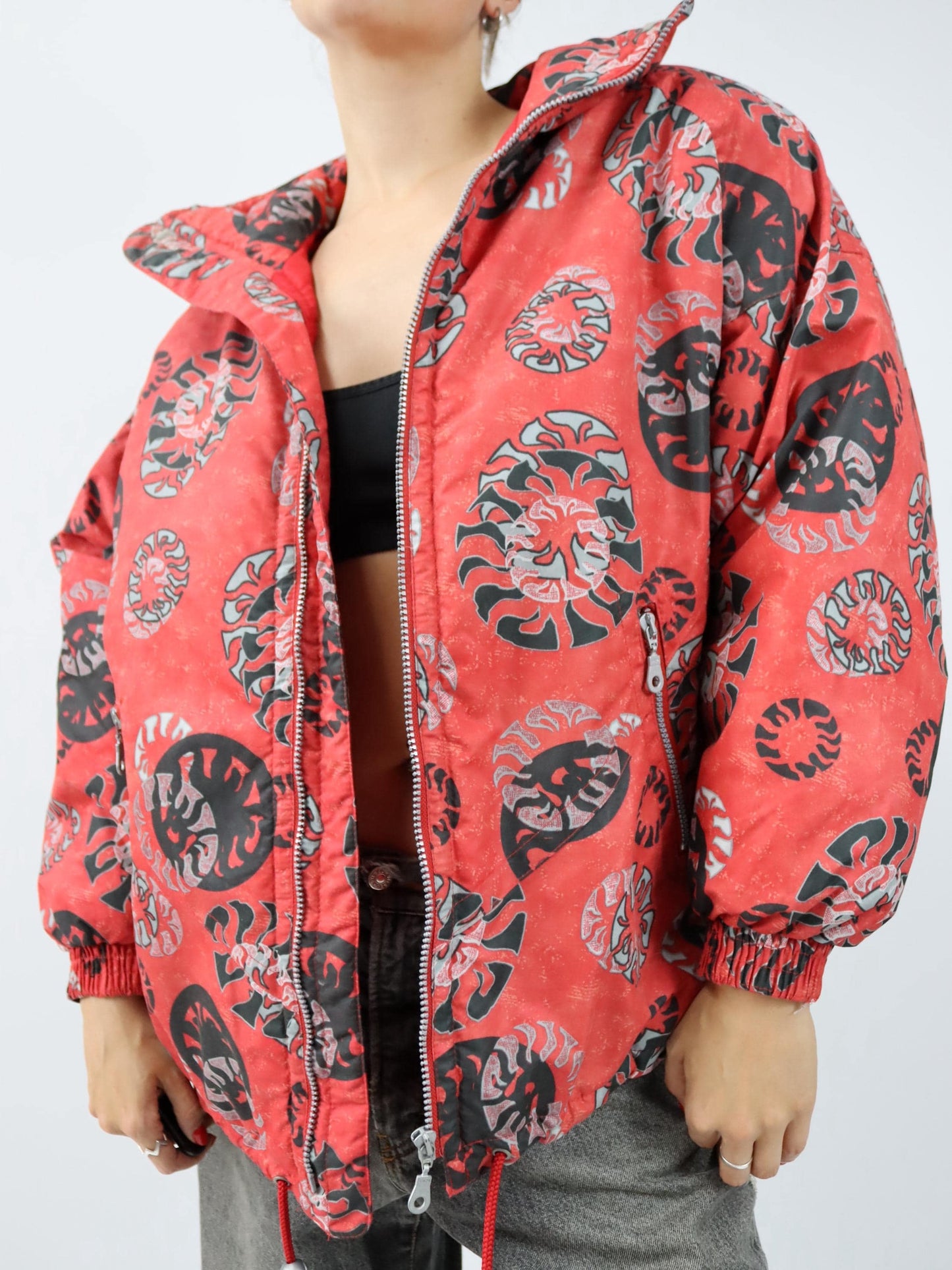 Vintage 80er 90er ETIREL Winterjacke gefüttert crazy pattern Stehkragen Schulterpolster rot schwarz 38/40