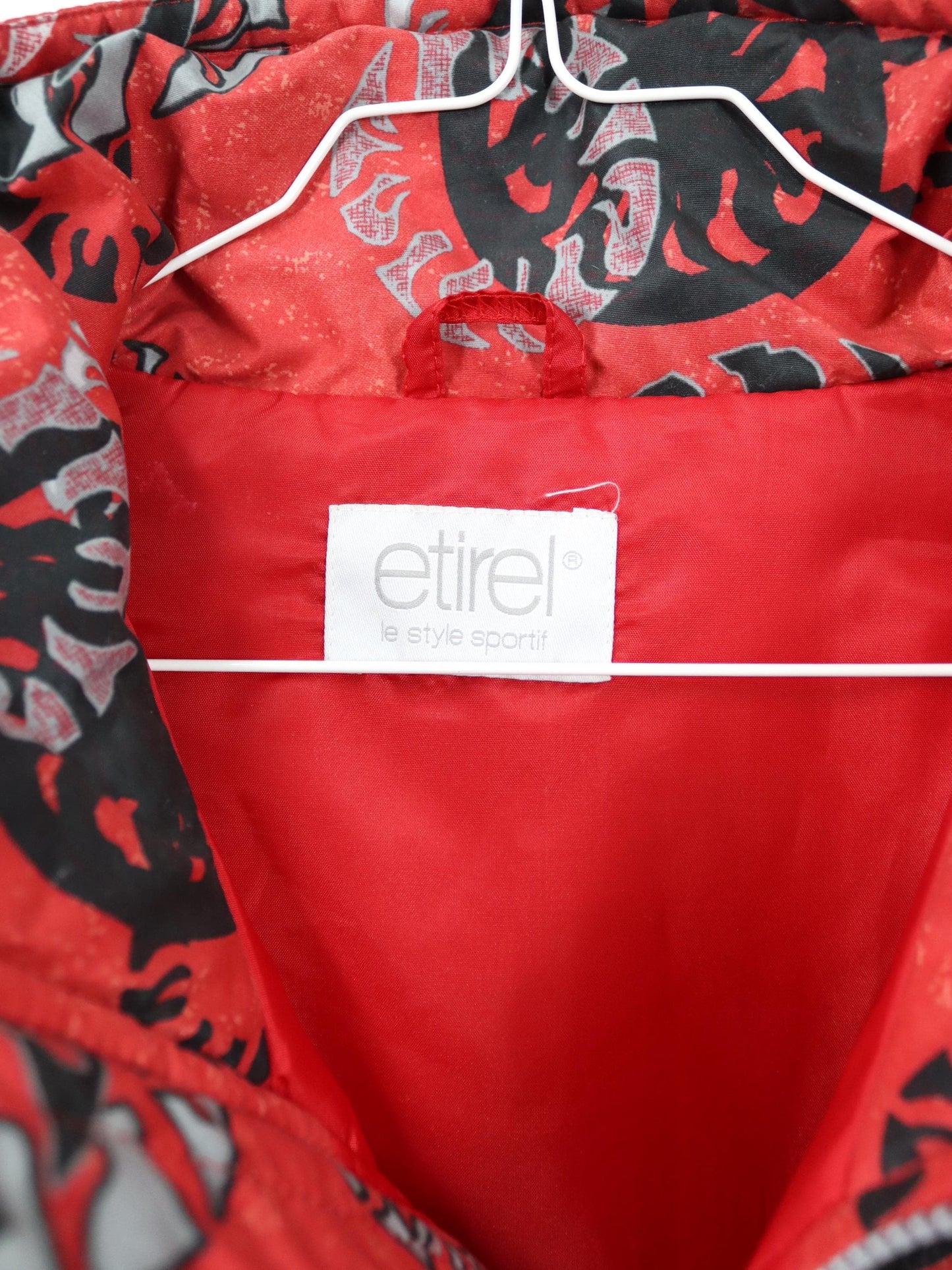 Vintage 80er 90er ETIREL Winterjacke gefüttert crazy pattern Stehkragen Schulterpolster rot schwarz 38/40