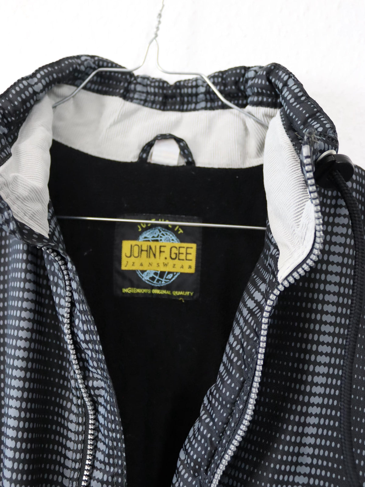 Vintage 80s/90s JOHN F.GEE jacket, fleece lining, crazy pattern, black/grey, stand-up collar, size 36/38