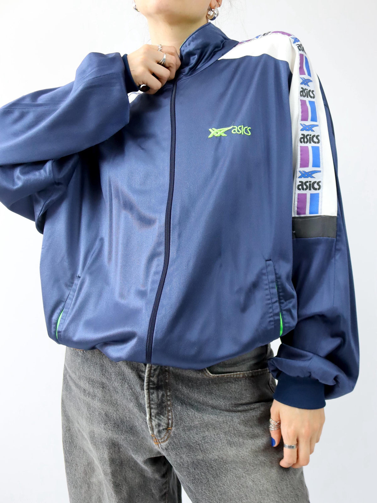 Vintage 80er 90er ASICS Trainingsjacke dünn glänzend Stehkragen dunkelblau 56 XXL