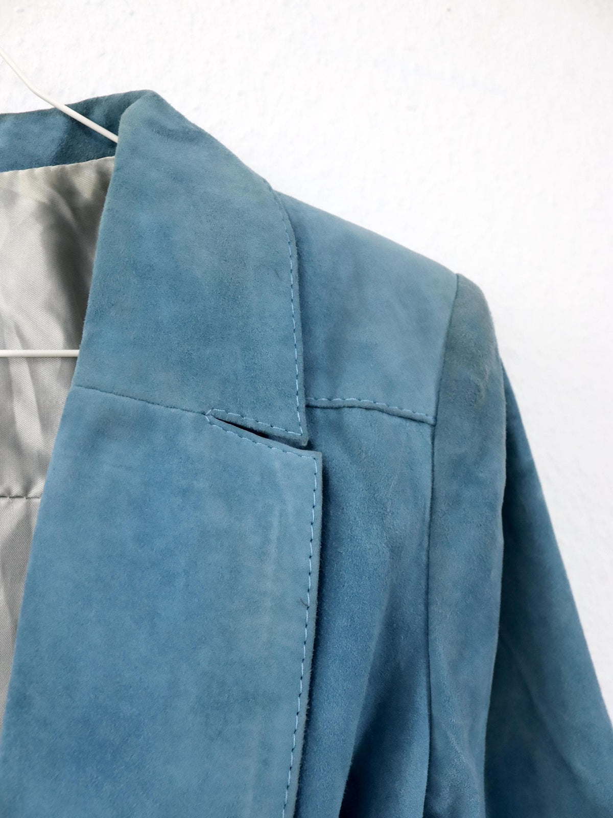 Vintage 80er 90er CASA LOPEZ Blazer Wildleder Jacke hellblau Schulterpolster Gürtel S/M