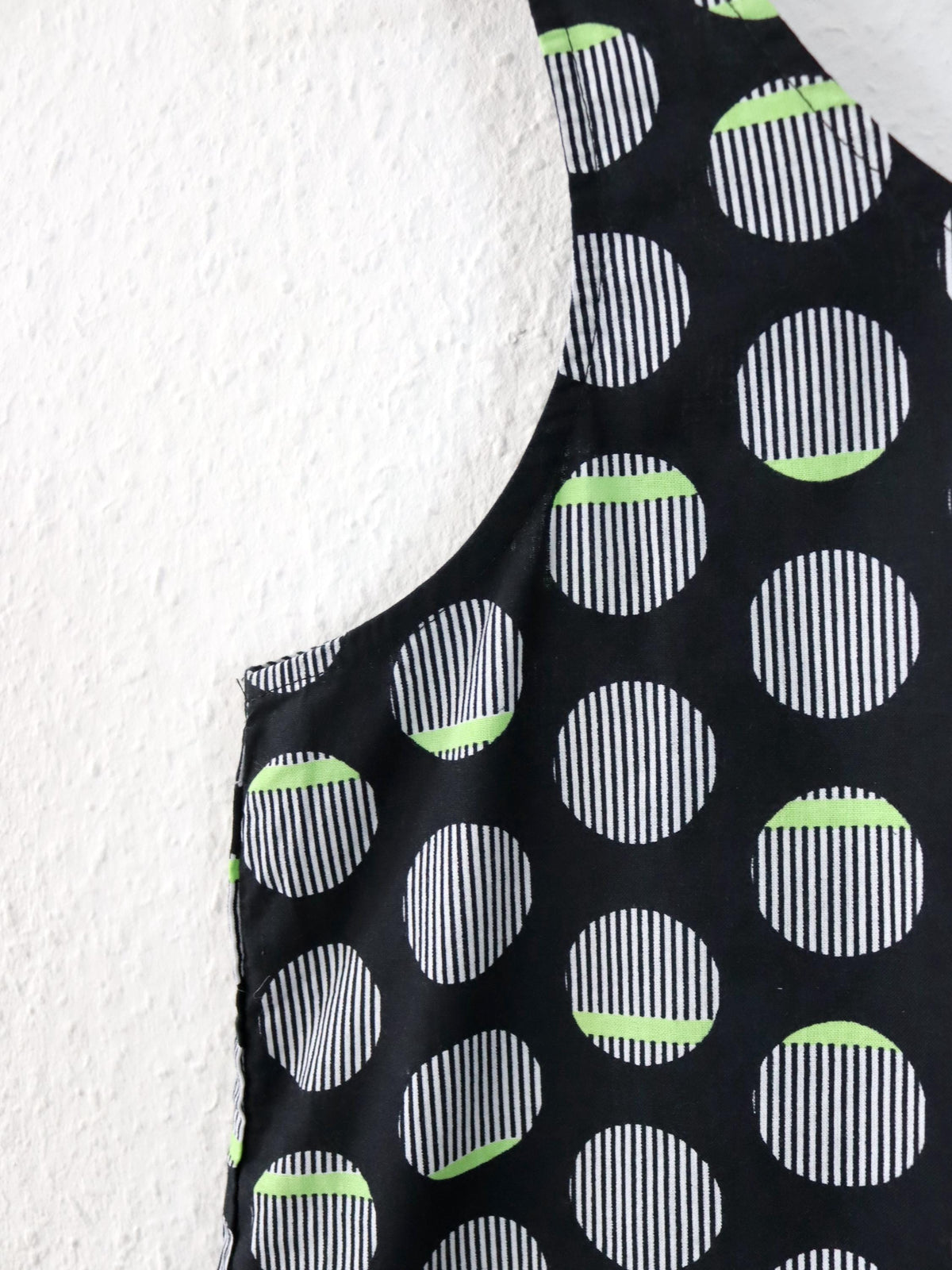 Vintage 80er 90er ARENA Zweiteiler Top Shorts kurze Hose crazy pattern Made in France 36