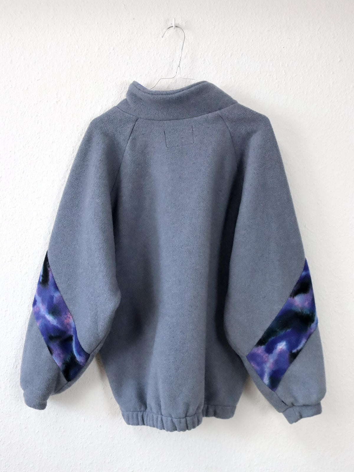 Vintage 80er 90er Fleecepullover Stehkragen crazy pattern grau lila M