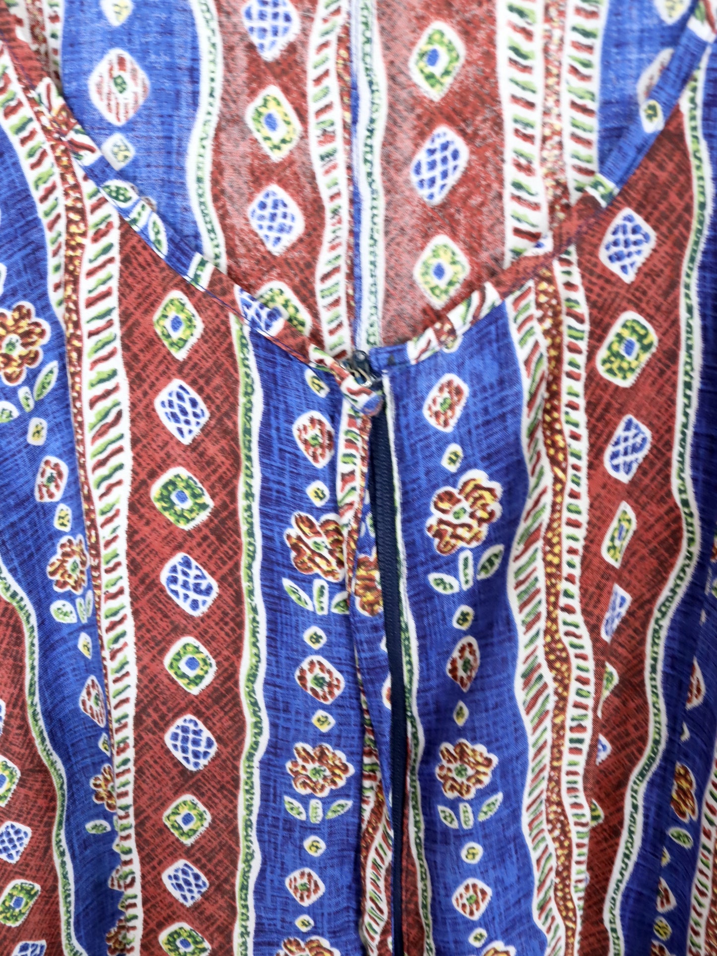 Vintage 80s 90s HENNES jumpsuit one-piece sleeveless crazy pattern 36