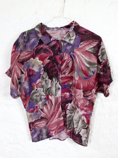 Vintage 80s 90s blouse short sleeve floral pattern crazy pattern fitted 38