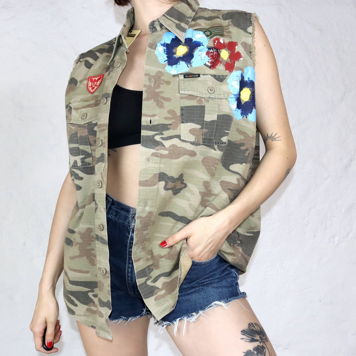 Vintage Y2K ENERGIE shirt sleeveless camouflage flowers deadstock XL