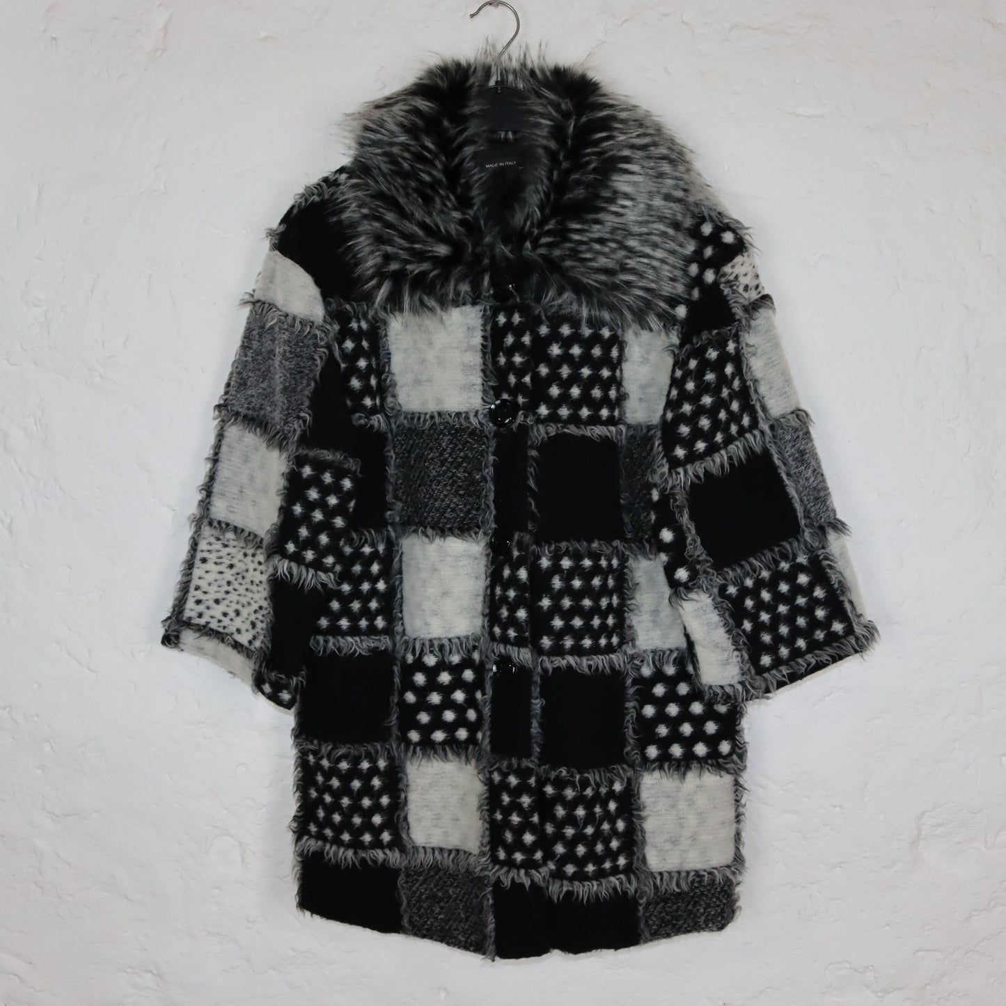 Vintage 80s 90s wool coat with faux fur collar, thin wool, Made in Italy M