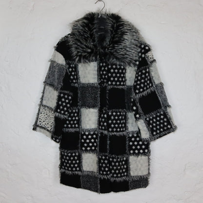 Vintage 80s 90s wool coat with faux fur collar, thin wool, Made in Italy M