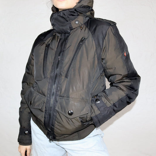 Vintage 00er Y2K WELLENSTEYN Winterjacke gefüttert mit Kapuze schwarz khaki metallic S