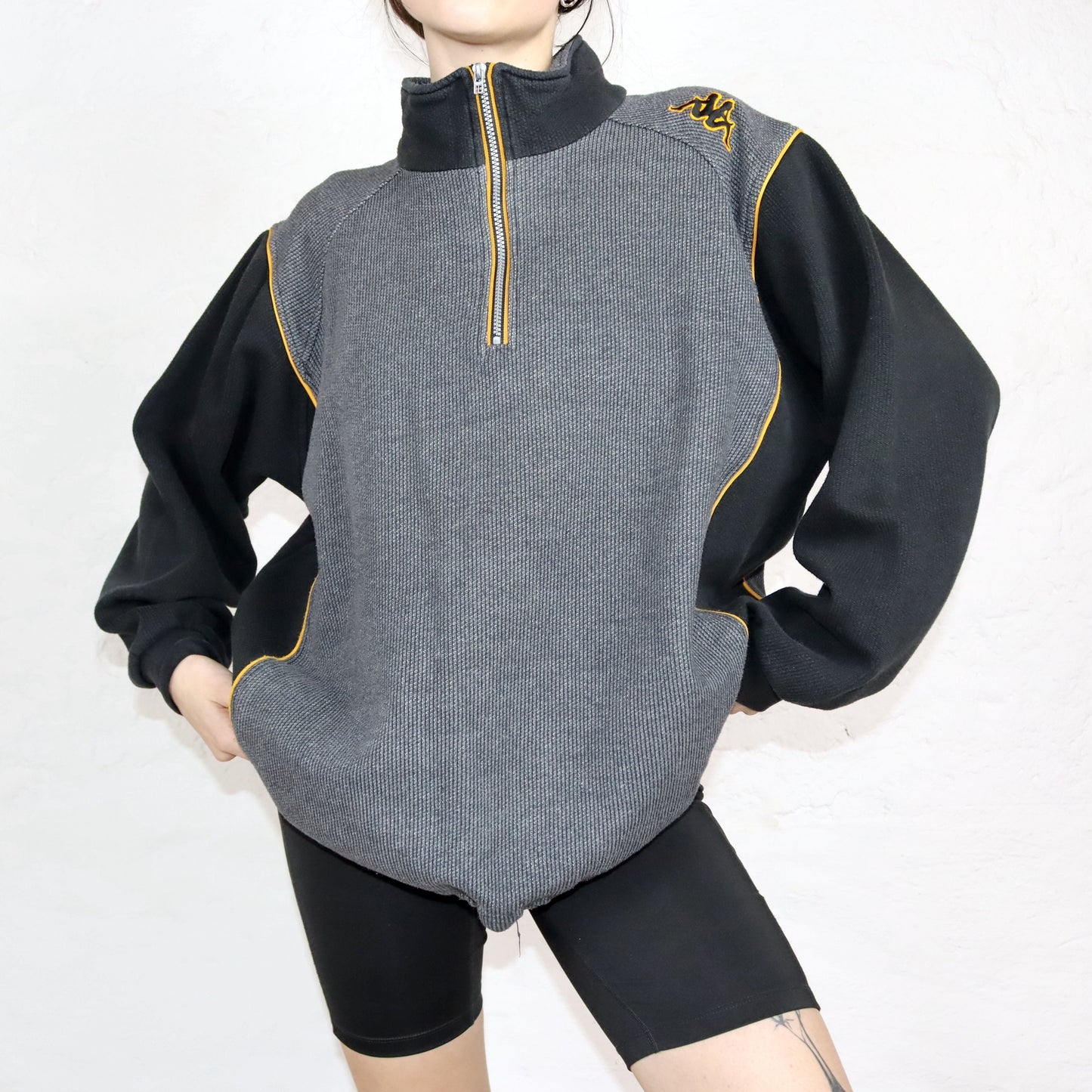 Vintage 80er 90er KAPPA Sweatshirt Pullover Stehkragen grau schwarz gelb XL