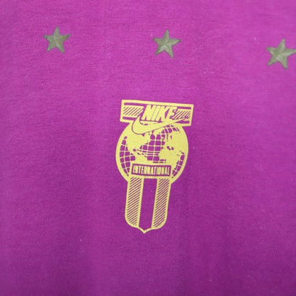 Vintage 80s 90s NIKE International T-Shirt short sleeve purple pink with print L