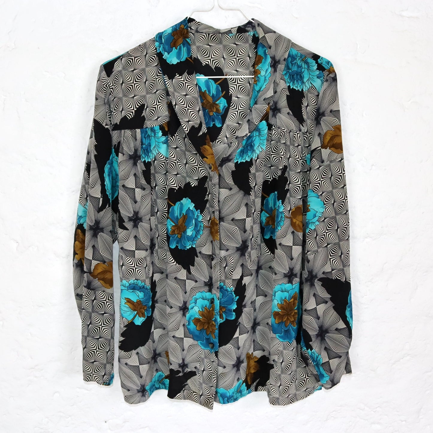 Vintage 80s 90s silk blouse, long-sleeved, crazy pattern, flowers, S/M