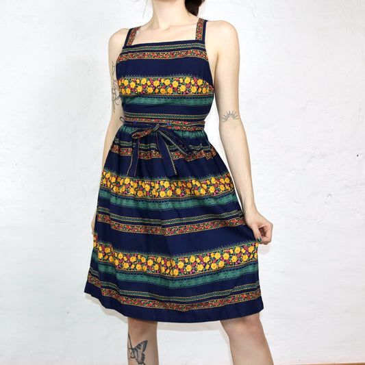 Vintage 70s 80s HERZMÄDEL clothing Erfurt DDR two-piece skirt top dress patterned S