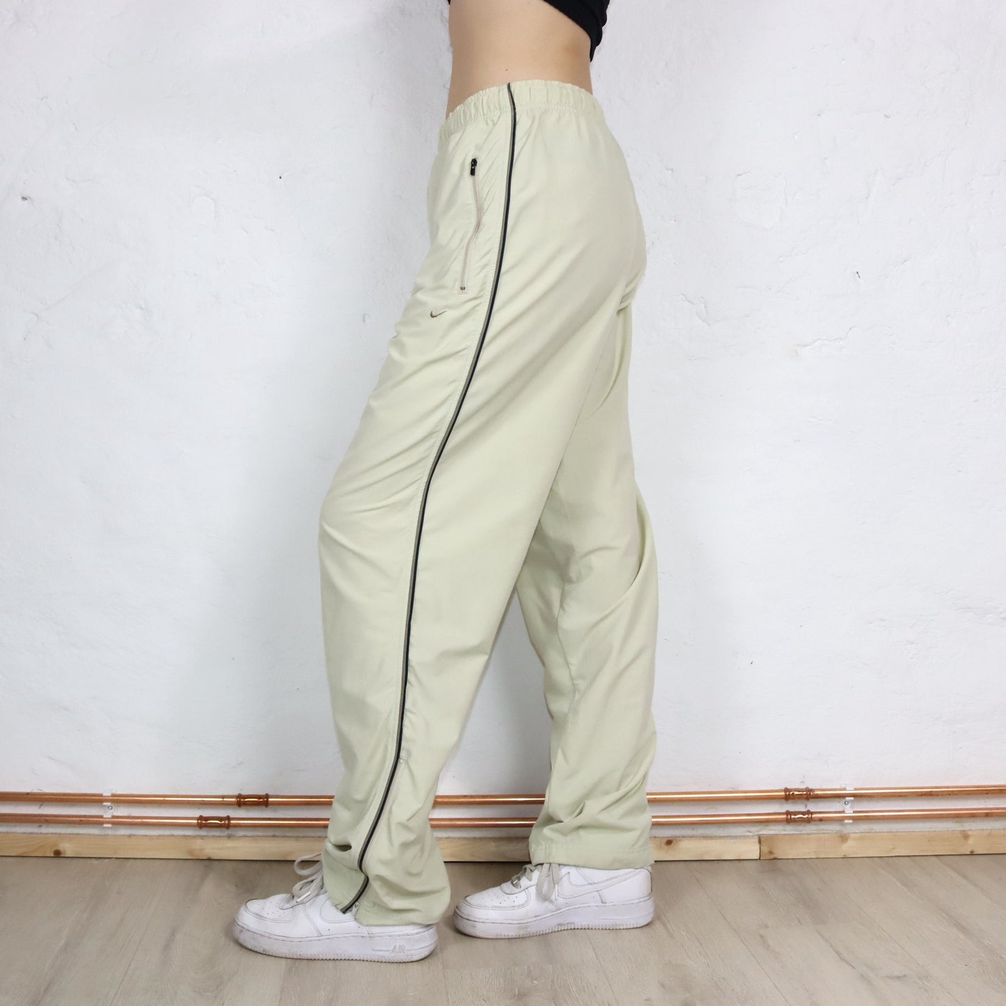 Vintage 90s 00s Y2k NIKE jogging pants tracksuit bottoms baggy Dri Fit beige M