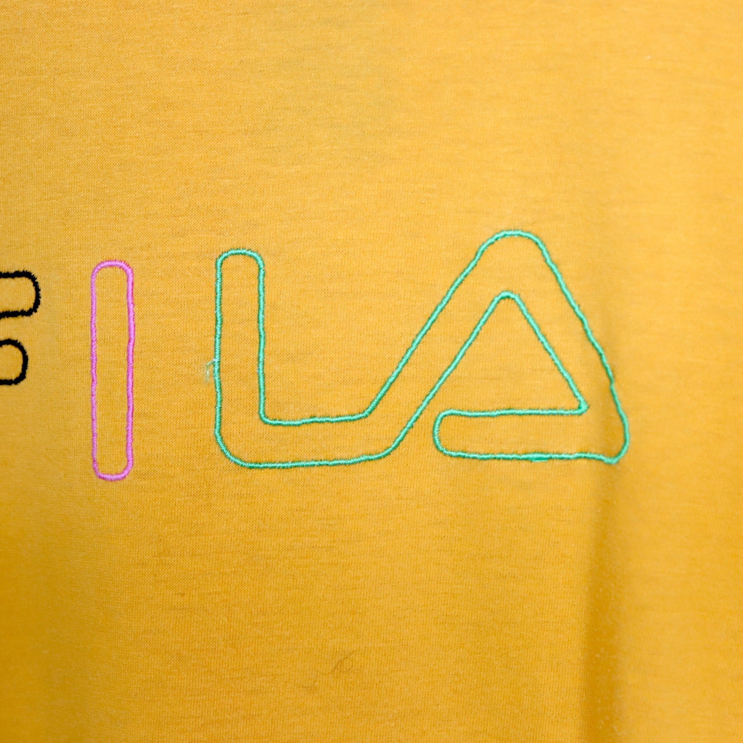 Vintage 80s 90s FILA T-shirt short sleeve embroidery orange colorful L