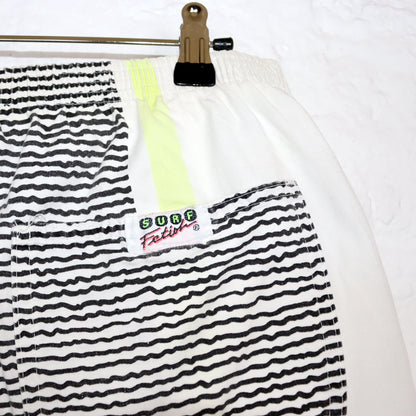 Vintage 80s 90s SURF FETISH shorts swim shorts crazy pattern white L