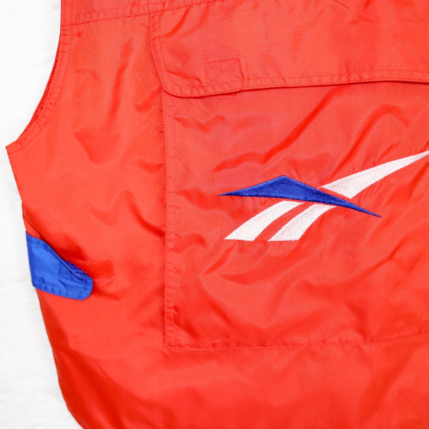Vintage 80s 90s REEBOK cargo vest with hood red blue L