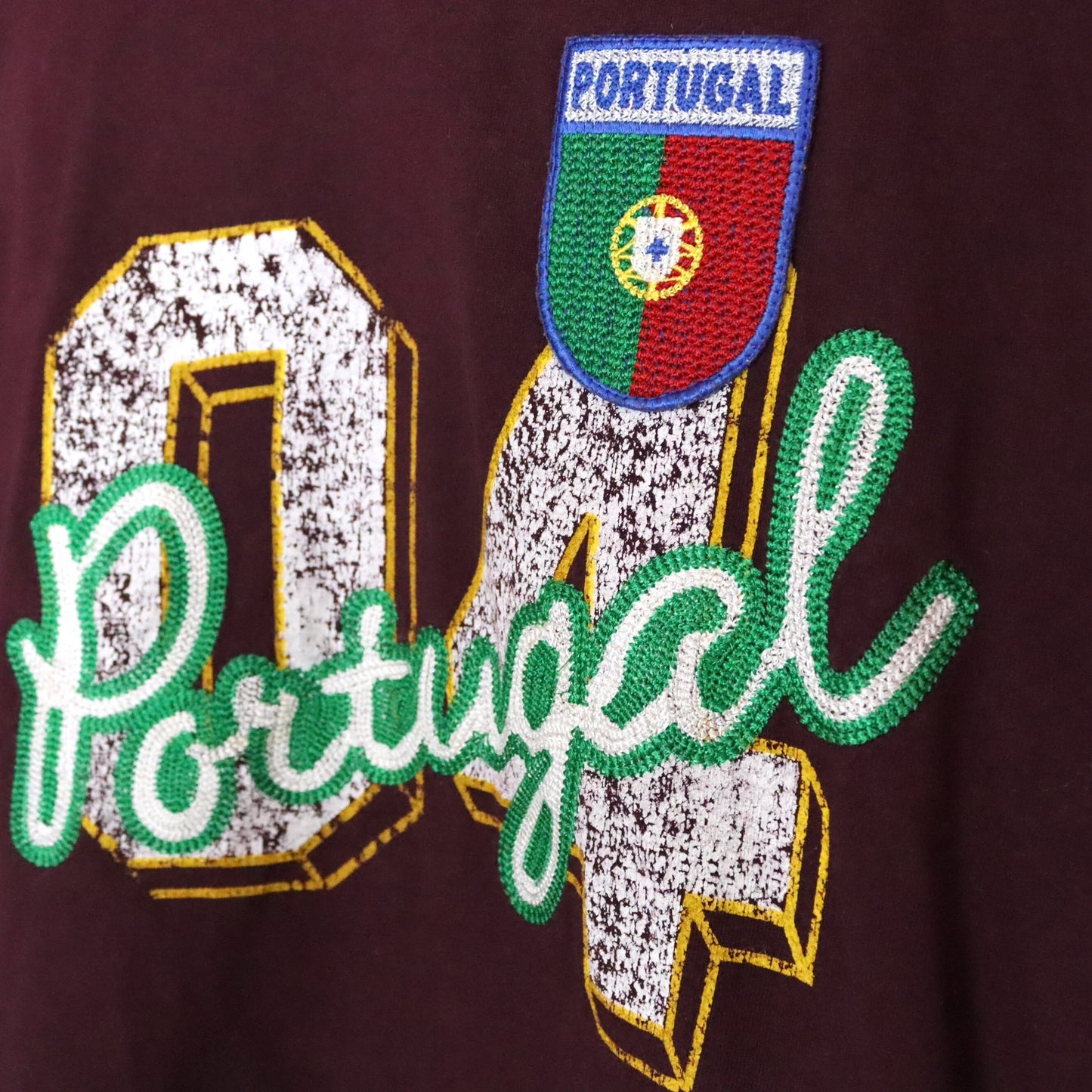 Vintage 80s 90s BB LONDON T-shirt short sleeve Portugal yellow dark red S/M