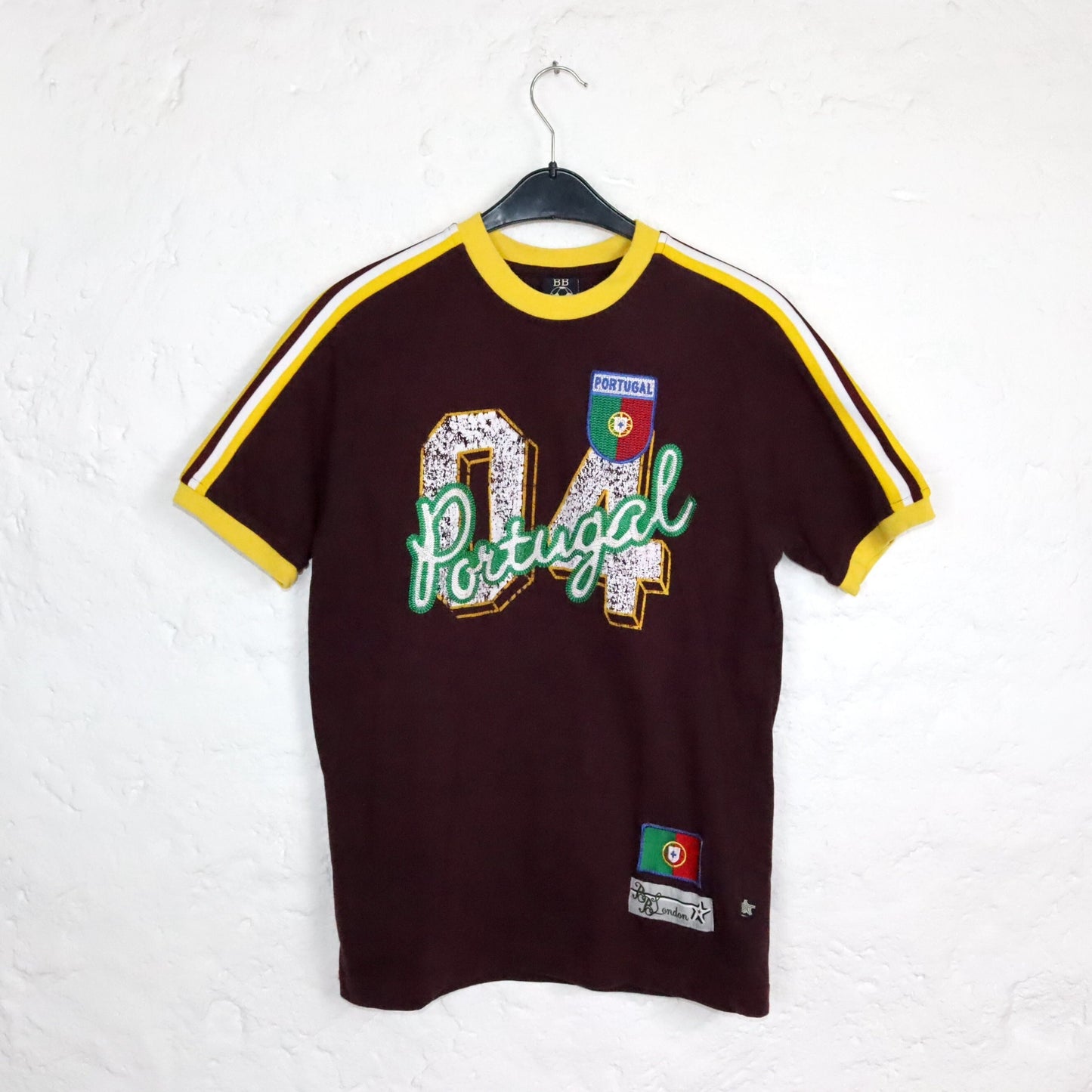 Vintage 80s 90s BB LONDON T-shirt short sleeve Portugal yellow dark red S/M