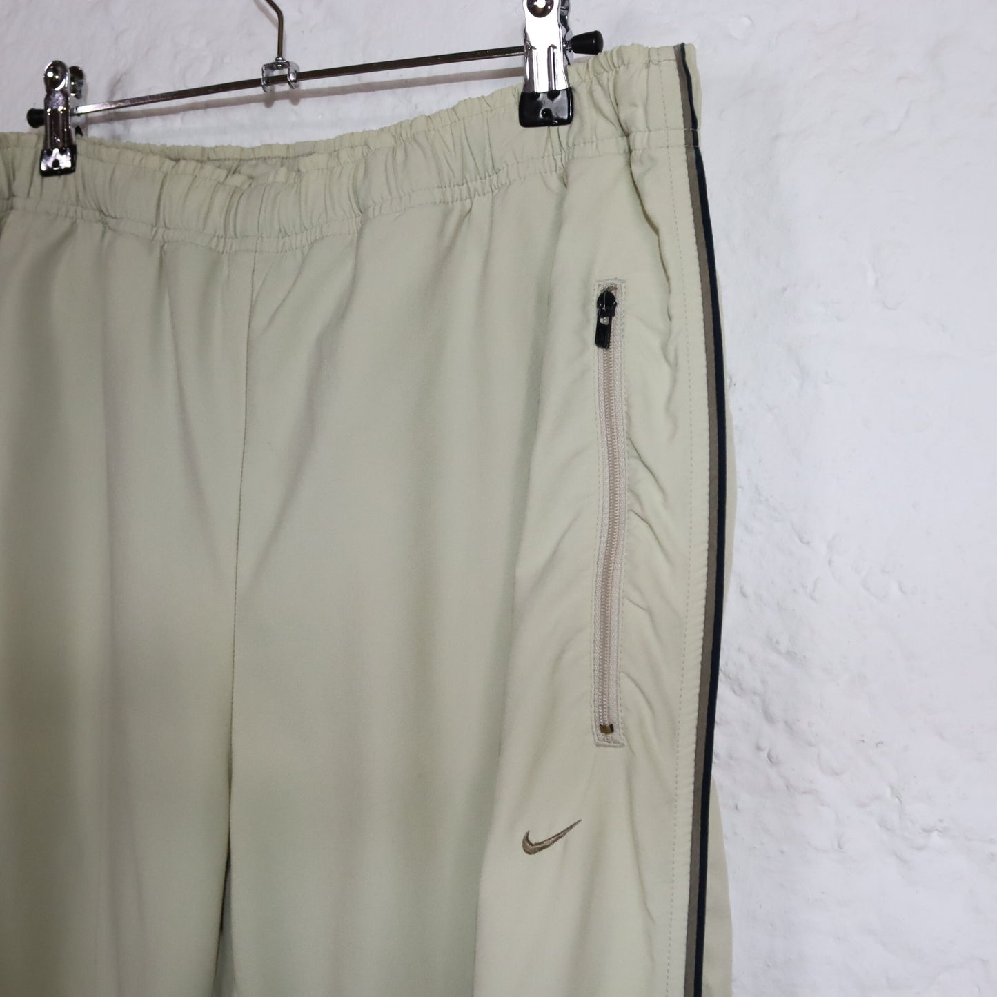 Vintage 90s 00s Y2k NIKE jogging pants tracksuit bottoms baggy Dri Fit beige M