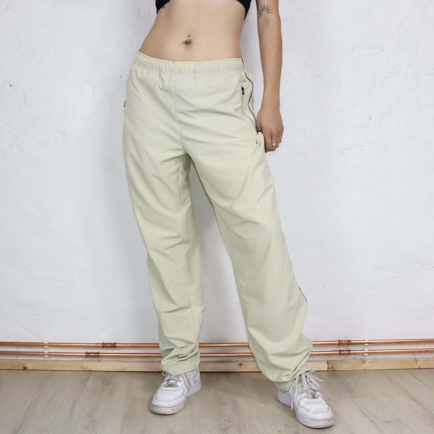 Vintage 90s 00s Y2k NIKE jogging pants tracksuit bottoms baggy Dri Fit beige M