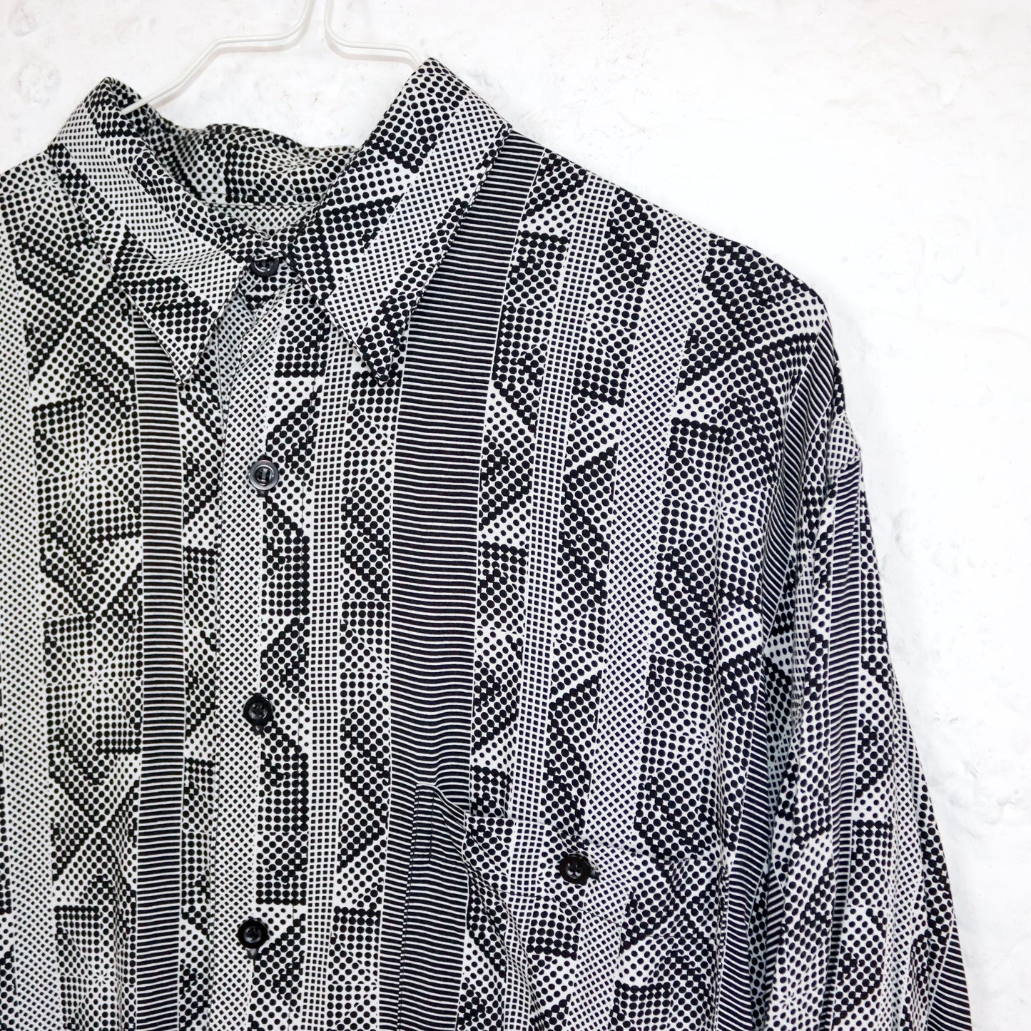 Vintage 80s 90s WOODPECKER shirt short sleeve crazy pattern black white viscose 39/40 S