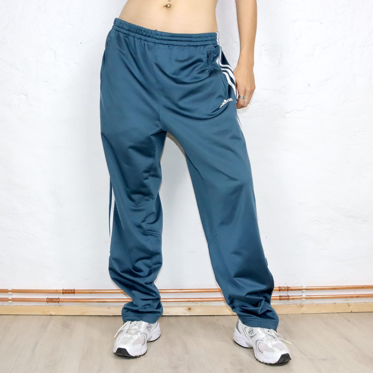 Vintage 90s 00s Y2k ADIDAS jogging pants tracksuit pants dark blue baggy pants wide leg L 54