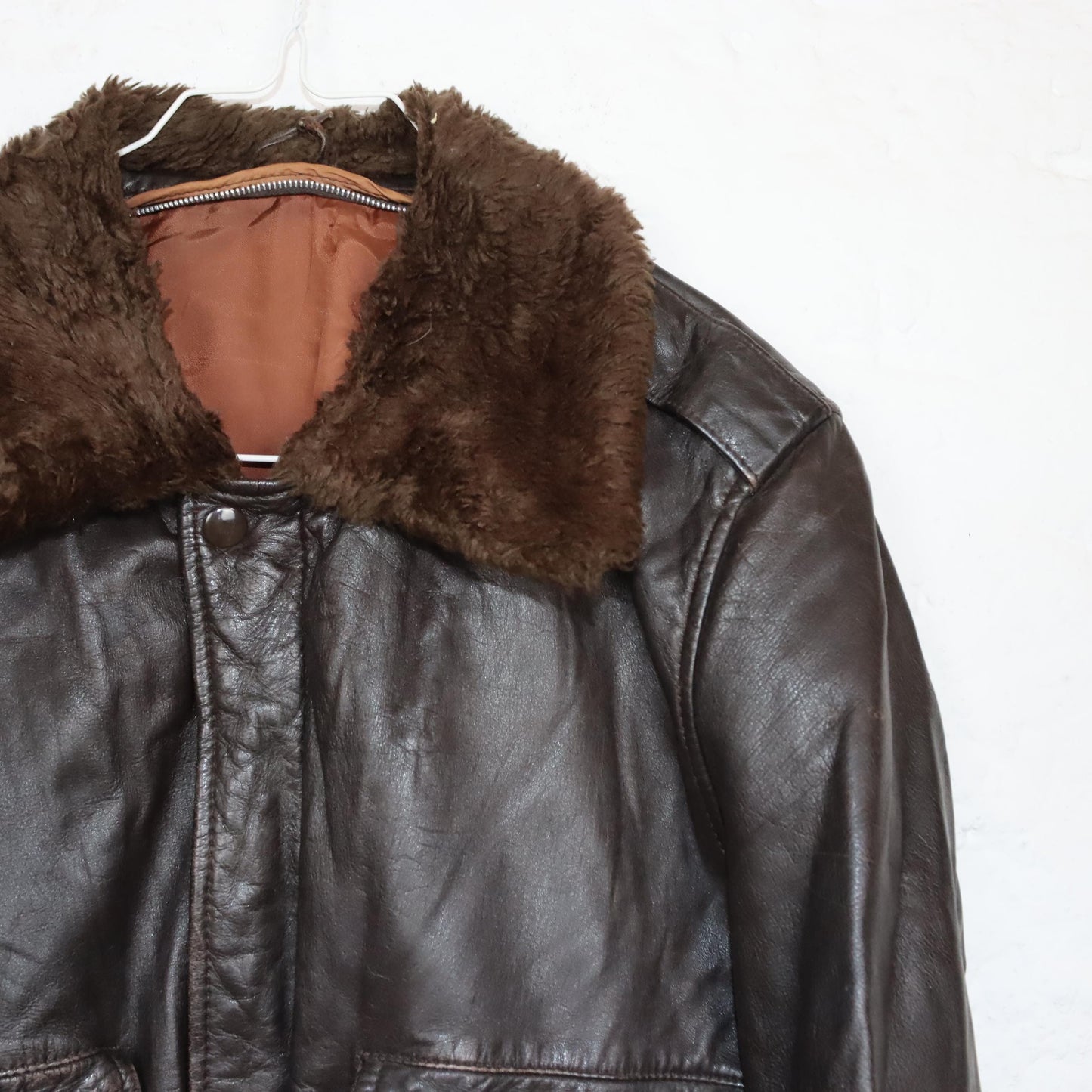 Vintage 80s 90s leather jacket pilot jacket dark brown faux fur collar S