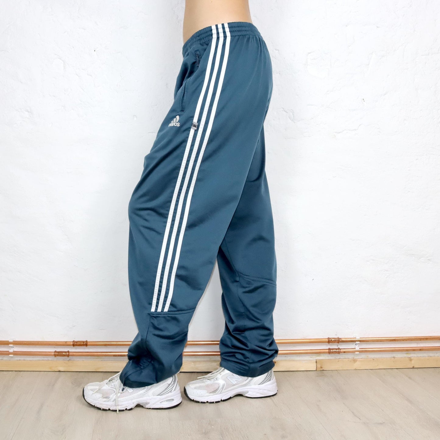 Vintage 90s 00s Y2k ADIDAS jogging pants tracksuit pants dark blue baggy pants wide leg L 54