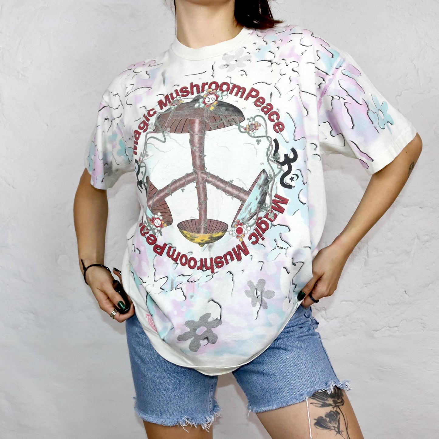 Vintage 80s 90s SCREEN STARS T-Shirt Kailua Magic Mushrooms Print Made in Ireland L