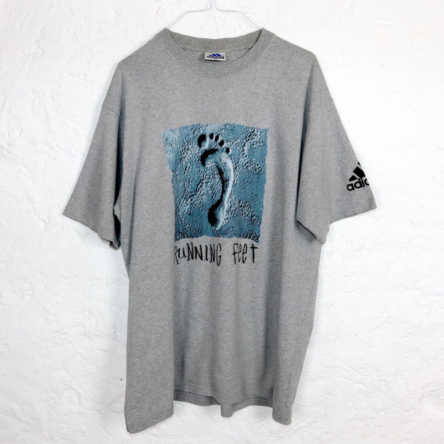 Vintage 80s 90s ADIDAS T-Shirt short sleeve grey print XL