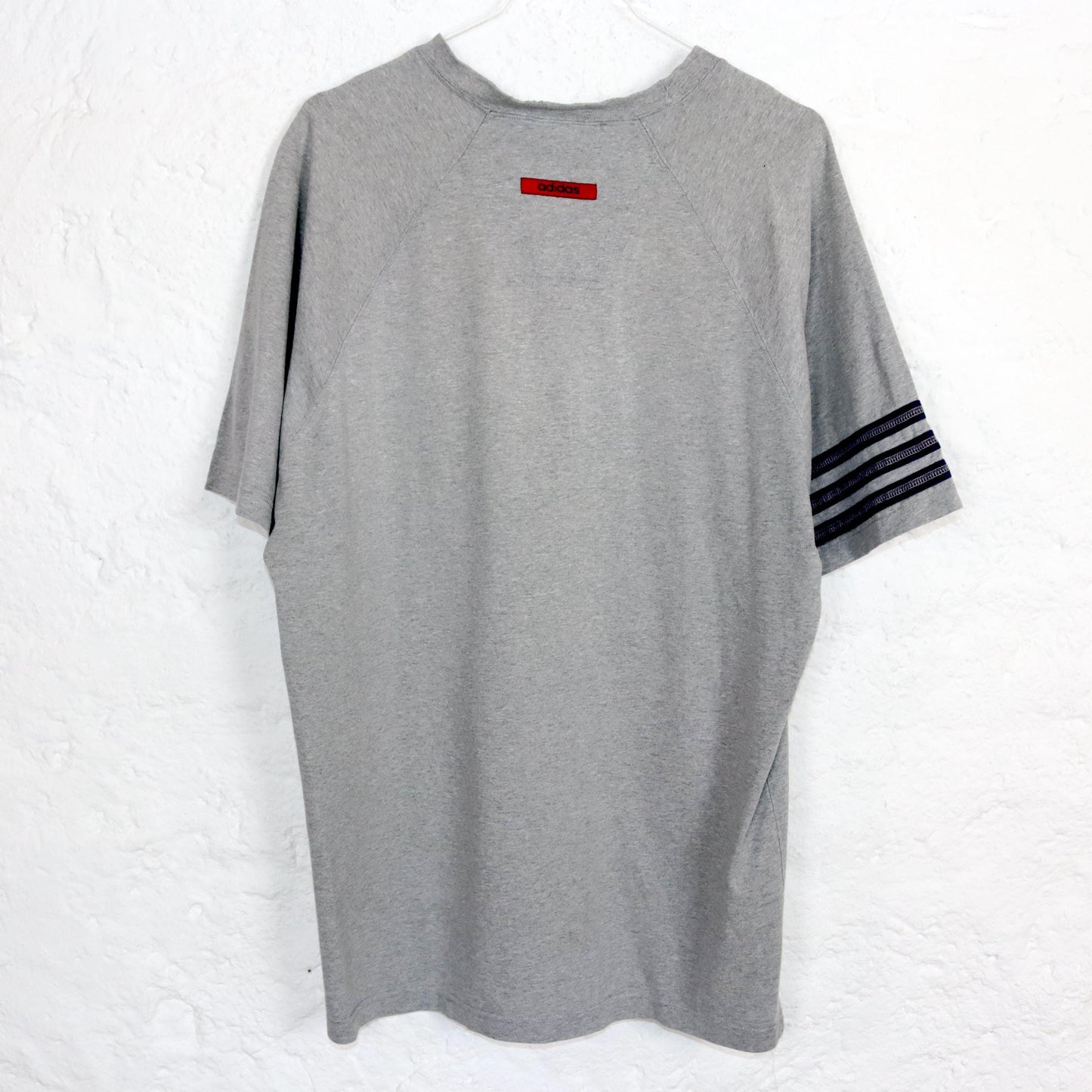 Vintage 80s 90s ADIDAS T-Shirt short sleeve grey print M