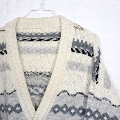 Vintage 80er 90er Cardigan Wollcardigan Wolle Strickjacke cremeweiß gemustert L