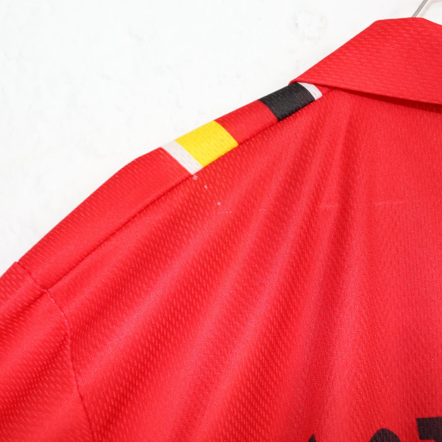 Vintage 80er 90er FERRARI Trikot T-Shirt kurzarm rot Polokragen L