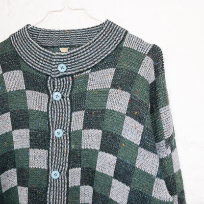 Vintage 80er 90er Strickjacke Cardigan gemustert dunkelgrün grau Schachbrettmuster Knopfleiste 52 L