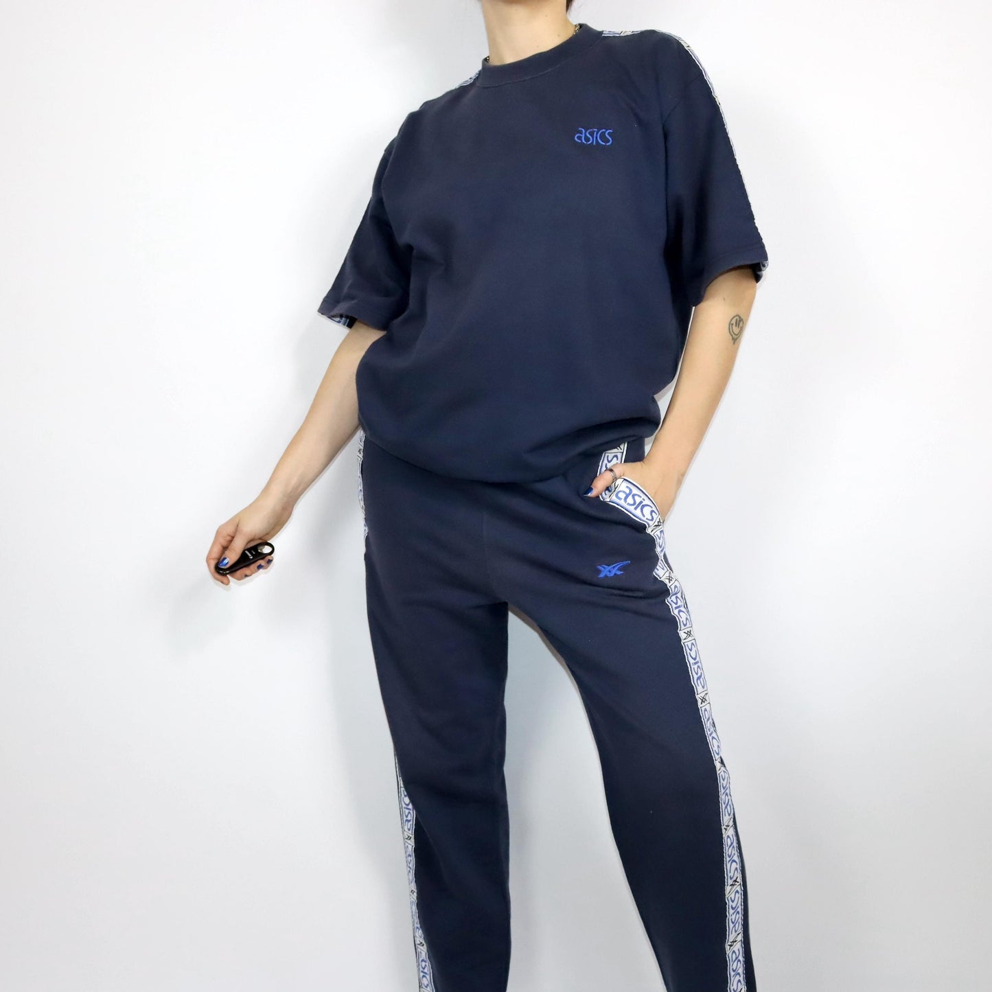 Vintage 80s 90s ASICS tracksuit T-shirt jogging pants dark blue L
